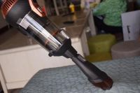 居家打扫更轻便高端体验莱克立式无线吸尘器的科技力