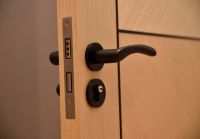 行家“鉴”好物丨明星工长徐衡“挑刺”升达木门