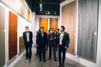 上海市经信委张建明、青浦区政府倪向军一行莅临书香门地