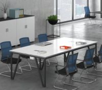 宇爵办公家具，带动行业发展新局面