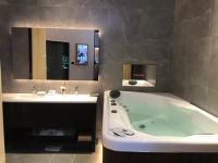 锐吉获碧桂园所有高端智慧地产项目的魔镜集采订单