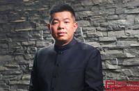 居典红木：红木浪花上的“弄潮儿”