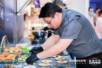 老板电器“向往厨房节”  三面灵拢大吸力油烟机新品上市