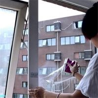 擦玻璃用什么擦比较干净 擦楼房玻璃都有哪些小技巧