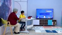 你要的观影、教育、娱乐，全和这张屏有关