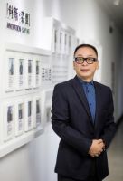 森鹰品牌“酷8度”空调窗硬核霸屏高铁广告，用实力说话