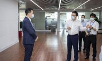深圳市长陈如桂一行莅临土巴兔走访调研