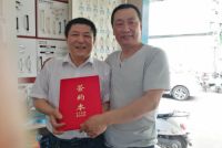 蒙必诺建材喜迎广西南宁许总签约加盟  匠心打造 品质服务