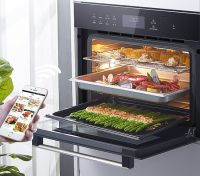 美的嵌入式一体蒸烤箱新体验，开启厨房进阶烹饪体验