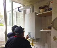 壁挂炉怎么排气教程 如何选择合适的壁挂炉