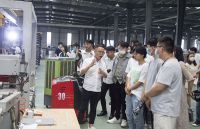 【设计&工匠】上海俞润空间设计百名设计师莅临扬子地板参观考察