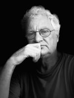 鹰牌2086开启艺术陶瓷产业化时代，携手国际大艺术家跨界