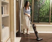 莱克立式无线吸尘器轻便省力吸力强劲，专为中国家庭设计更懂你的需求