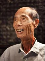 杨成喜：四十年风雨电梯人