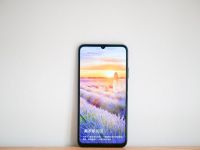 荣耀X10 Max“大”受好评 不负两年等待