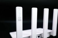 荣耀路由器全新升级 光速网络快来Get