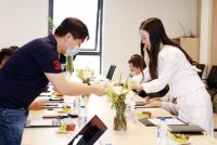 看小米科技与东易日盛如何携手布局智能家居市场