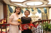 如鱼得水消费者赵太太：我家的窗帘每天都有不一样的感觉