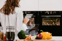 西克曼&曼好家邀您一起邂逅极致，遇见美好