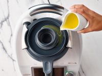 福维克美善品夏日无油烟移动厨房助力都市丽人乘风破浪