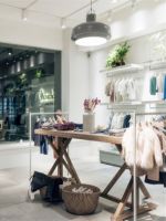 可诗照明告诉你：服装店灯光这样装 客流量增倍！