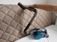 吉米上手把吸尘器轻便顺手吸力强 让家庭卫生清洁更方便