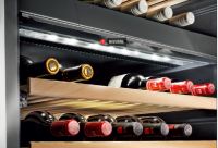 德国LIEBHERR利勃海尔高端酒柜，独立三温区打造灵活储酒新体验！