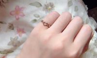 女生戴戒指的含义 女生戒指如何选择