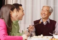 第一次去男方家带什么礼物 女方见男方家长禁忌