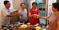 亲家见面酒桌上祝酒词 初次见亲家说的客套话