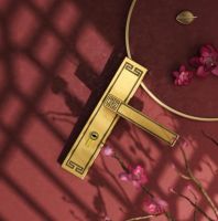 艺术时尚双拳出击，高定版的顶固门锁玩出国潮新花样