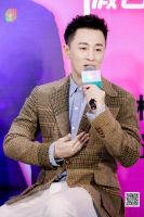 晋升为父亲的林峯在无糖姑娘挑选服饰 坦言要包容女性