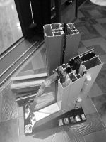 门窗渗水 要修还是要换？