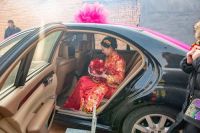 新娘下车是抱还是走路 结婚抱不动新娘招数