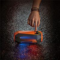 在家不敢开，出门随便嗨