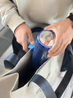 摩飞高冷精英蓝便携烧水杯，商务范十足！出差开会必入