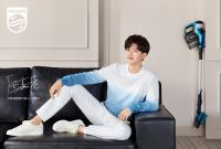 “双11”嗨买之后收拾犯难，飞利浦吸拖一体机清理正当时