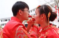 倒交杯酒说什么祝福语 交杯酒有哪几种喝法