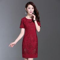 50岁婆婆婚礼装款式有哪些 婚礼婆婆礼服怎么选