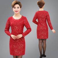 50岁婆婆婚礼装款式有哪些 婚礼婆婆礼服怎么选