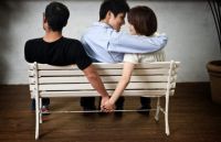 已婚男人动了真情迹象 男人一般会爱小三多久