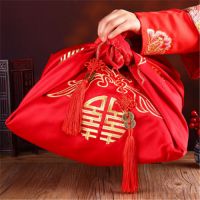 抱包袱的人有什么讲究 结婚包袱有哪些讲究