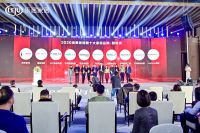 快讯：德尔地板荣获2020消费者信赖十大地板品牌