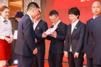 以技术创新领跑，蒙娜丽莎集团召开年度科技工作会议