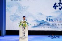 在桐乡回归心灵之旅，简一携手于丹教授探索家庭教育本质