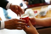 婚礼先叫妈的巧妙回答 婆婆改口费一般给多少