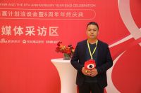 爱漫时山西专卖店负责人张建新：好品牌会像家人一样相处