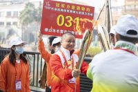 第二届大师杯举重比赛盛大开启，丰雷益门窗全程主办