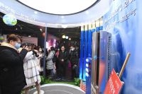 洗空气“0耗材”！海尔空调新物种亮相青岛万象城：先体验再网约