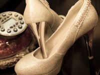 鞋子能借给别人穿有忌讳吗 婚鞋有什么讲究